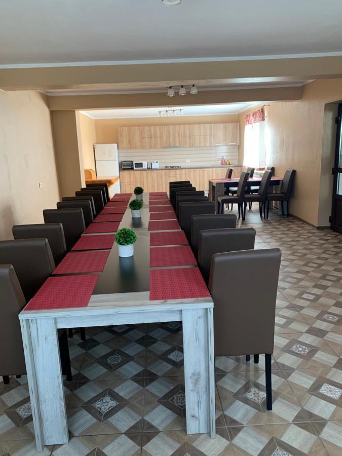 Vila Mogan Hotel Moieciu de Jos Buitenkant foto